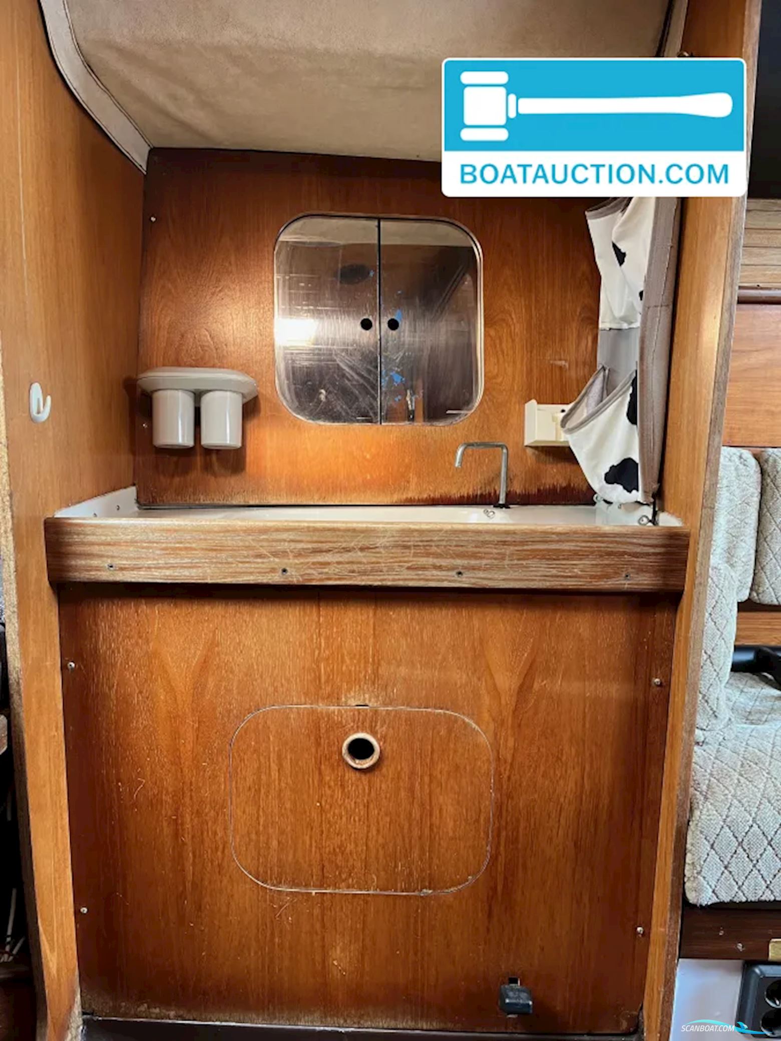 Beneteau First 30