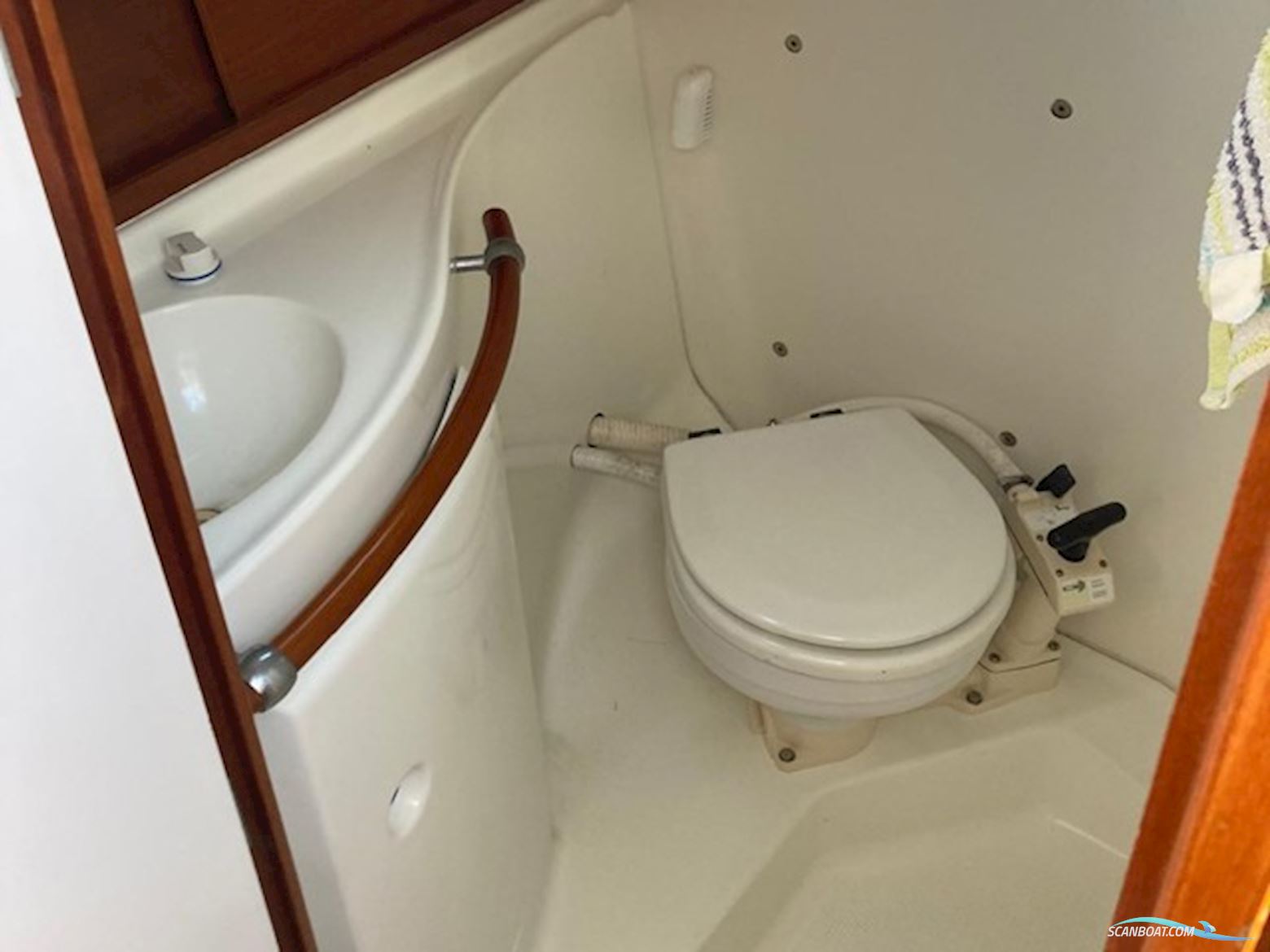 Beneteau First 300