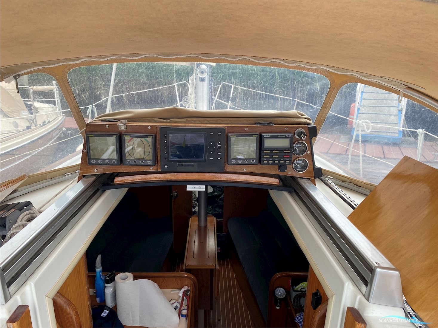 Beneteau First 305