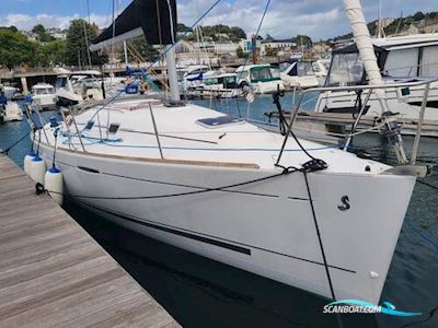 Beneteau First 31.7 Zeilboten 2006, met Yanmar 3YM20 motor, United Kingdom