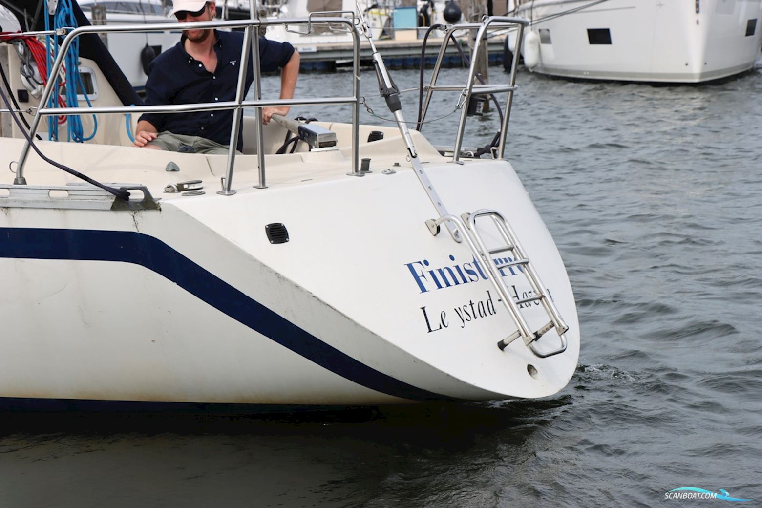 Beneteau First 32