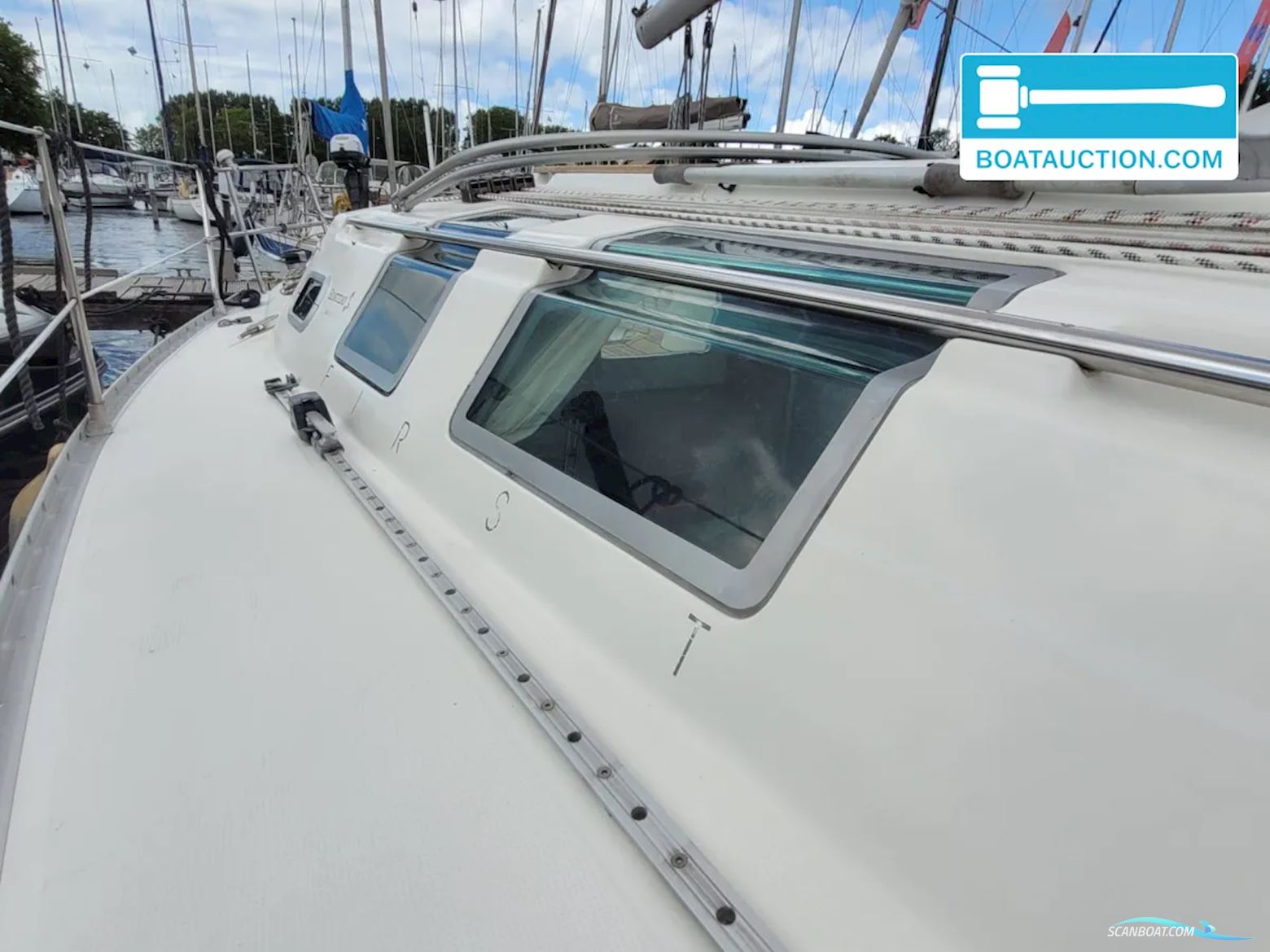 Beneteau First 32s5