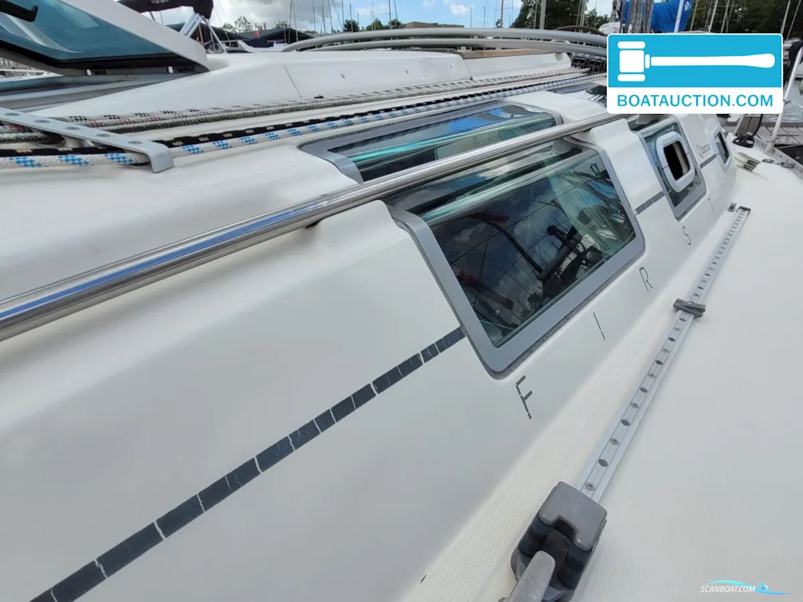 Beneteau First 32s5
