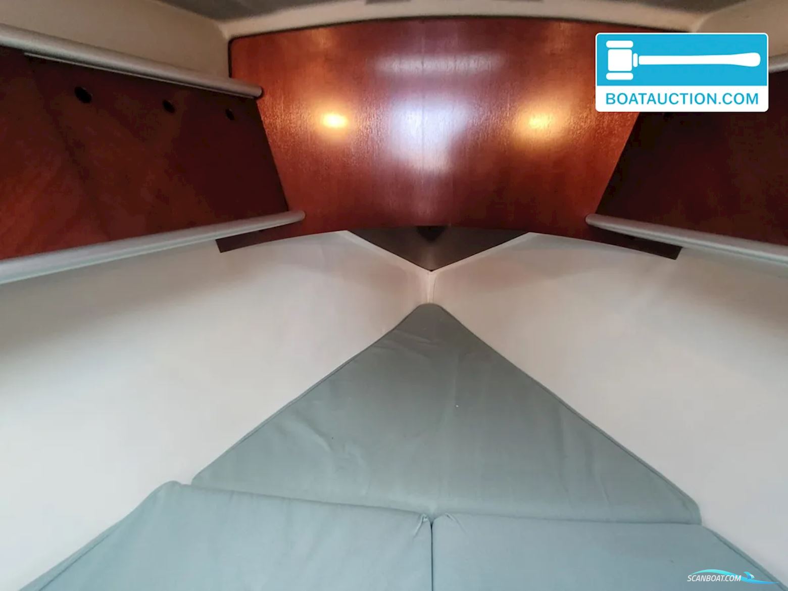 Beneteau First 32s5