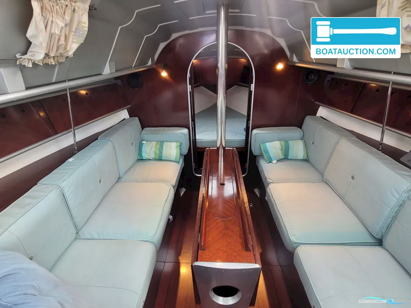 Beneteau First 32s5