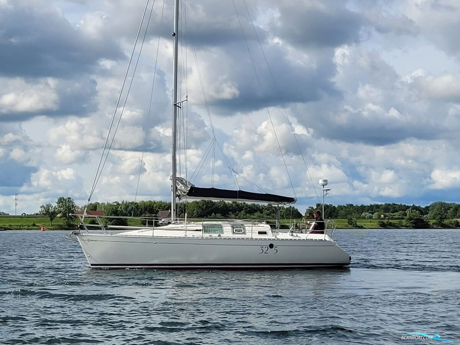 Beneteau First 32S5