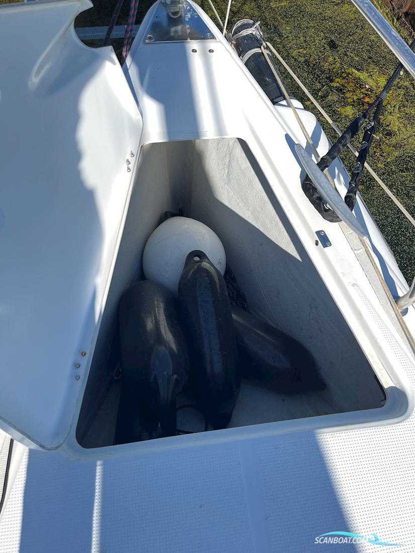 Beneteau First 34.7