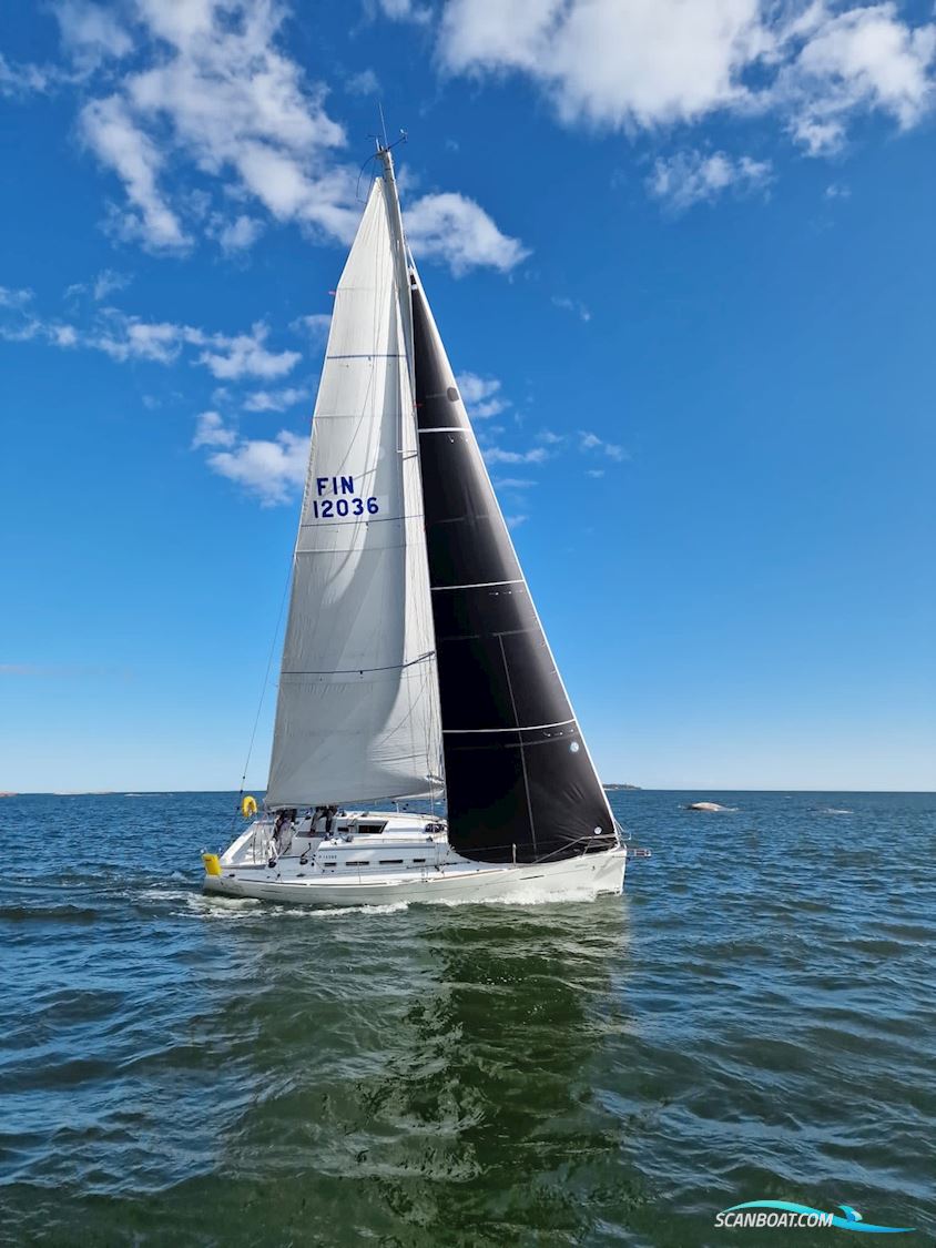 Beneteau First 35