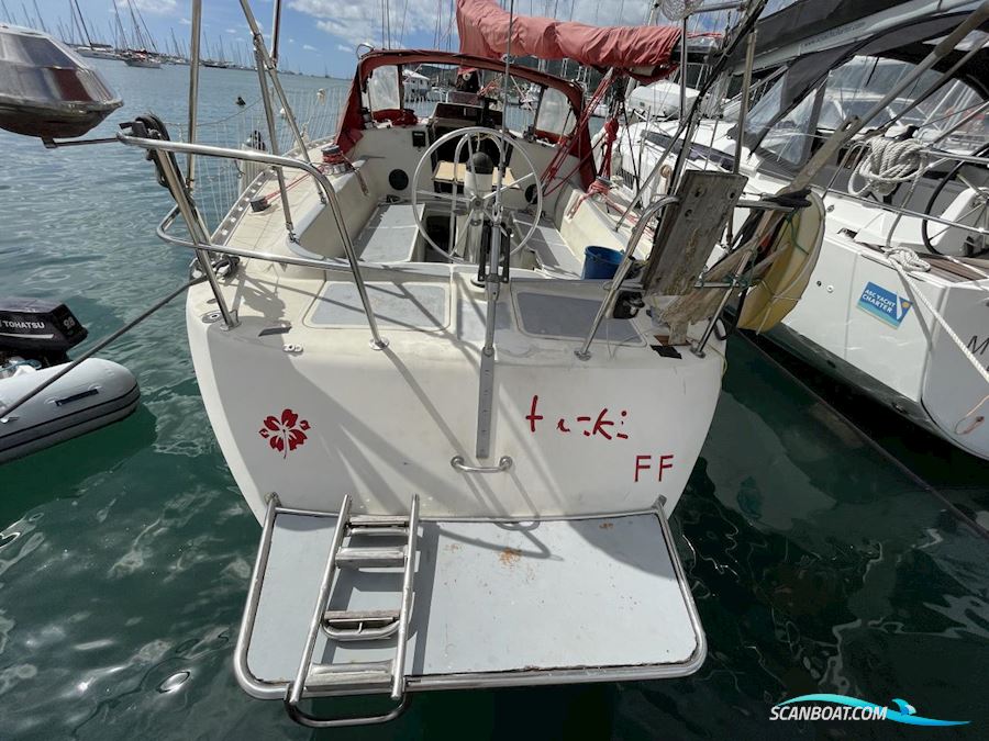 Beneteau First 35