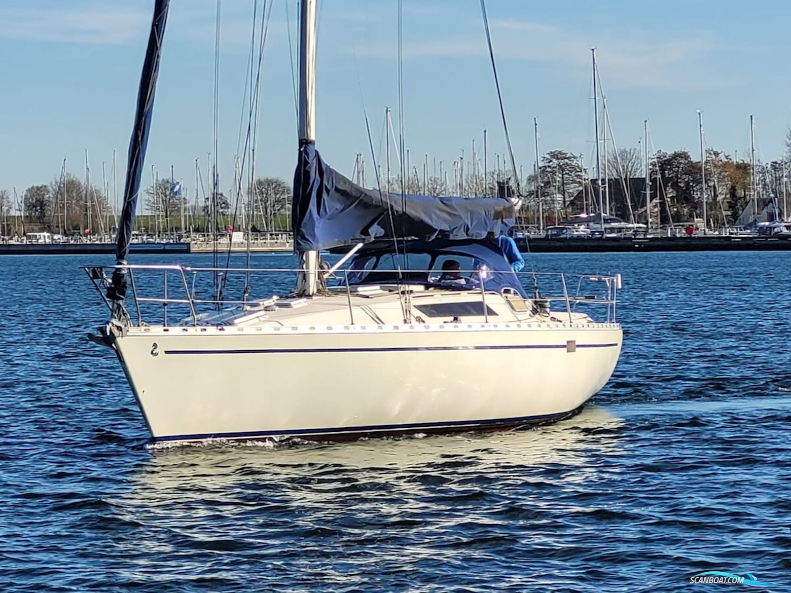 Beneteau First 35