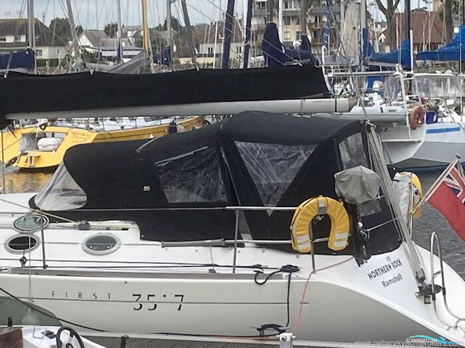 Beneteau First 35.7