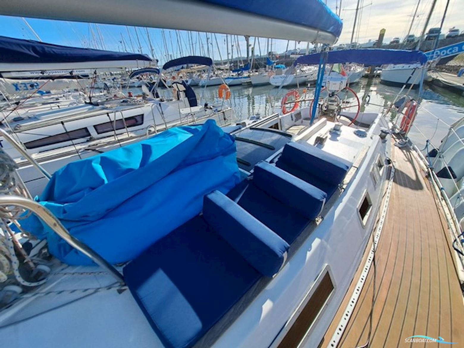 Beneteau First 375