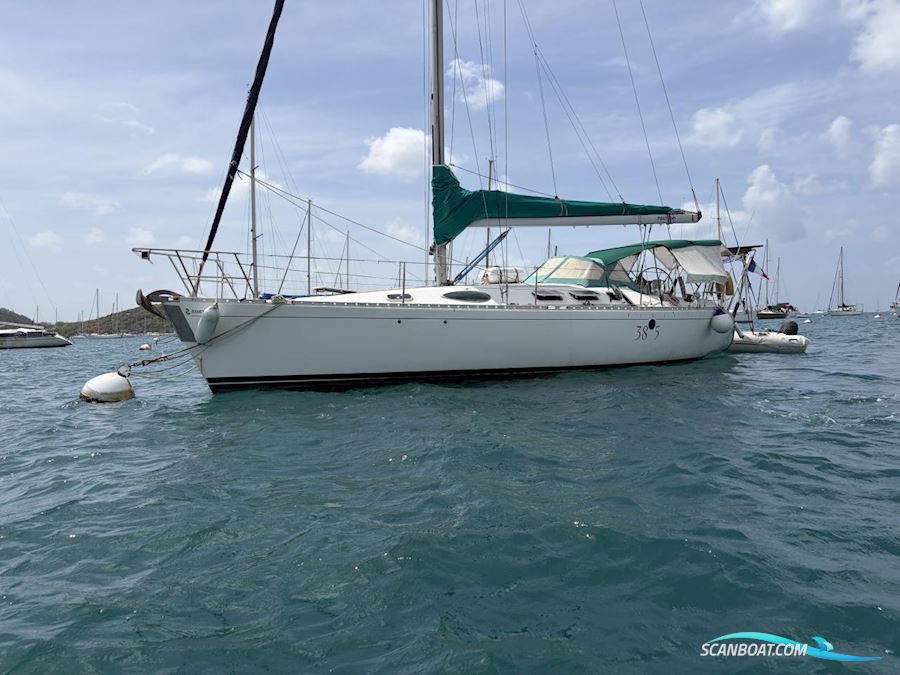Beneteau First 38s5 Zeilboten 1993, met Volvo 2003 motor, Martinique