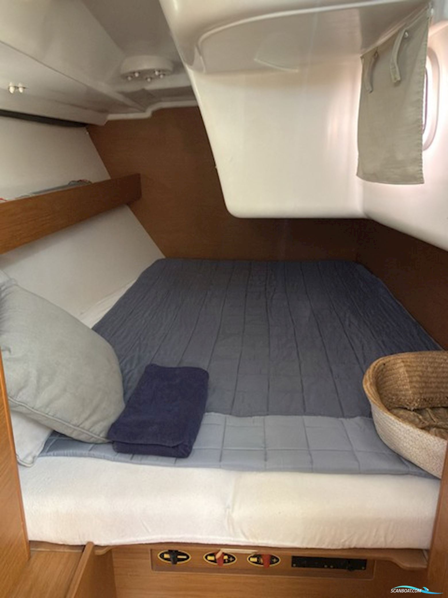 Beneteau First 40