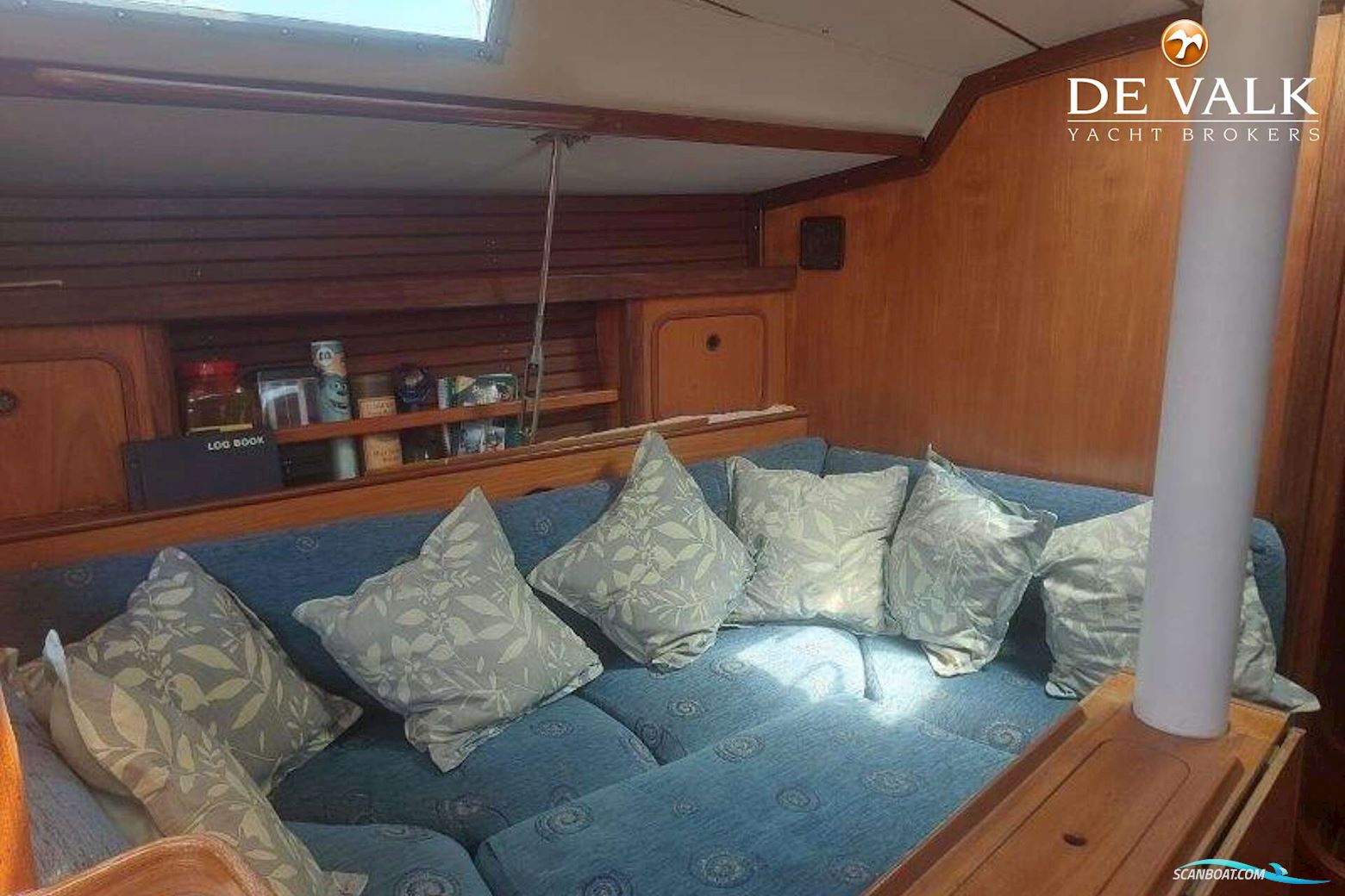 Beneteau First 405