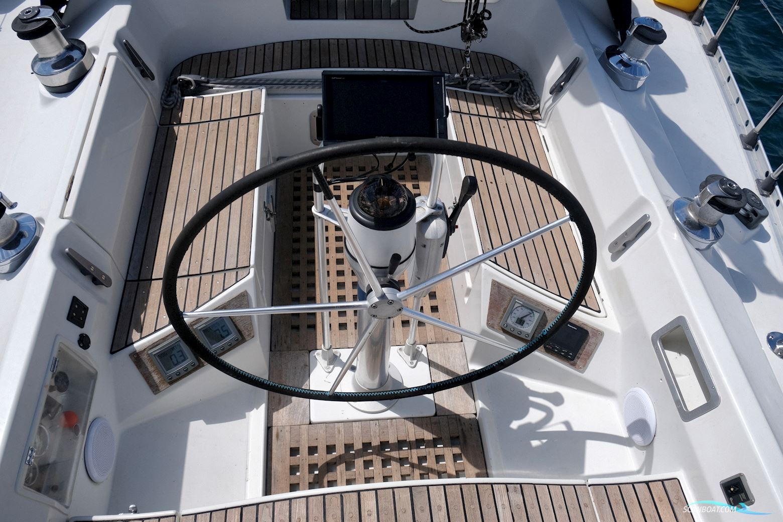 Beneteau First 405