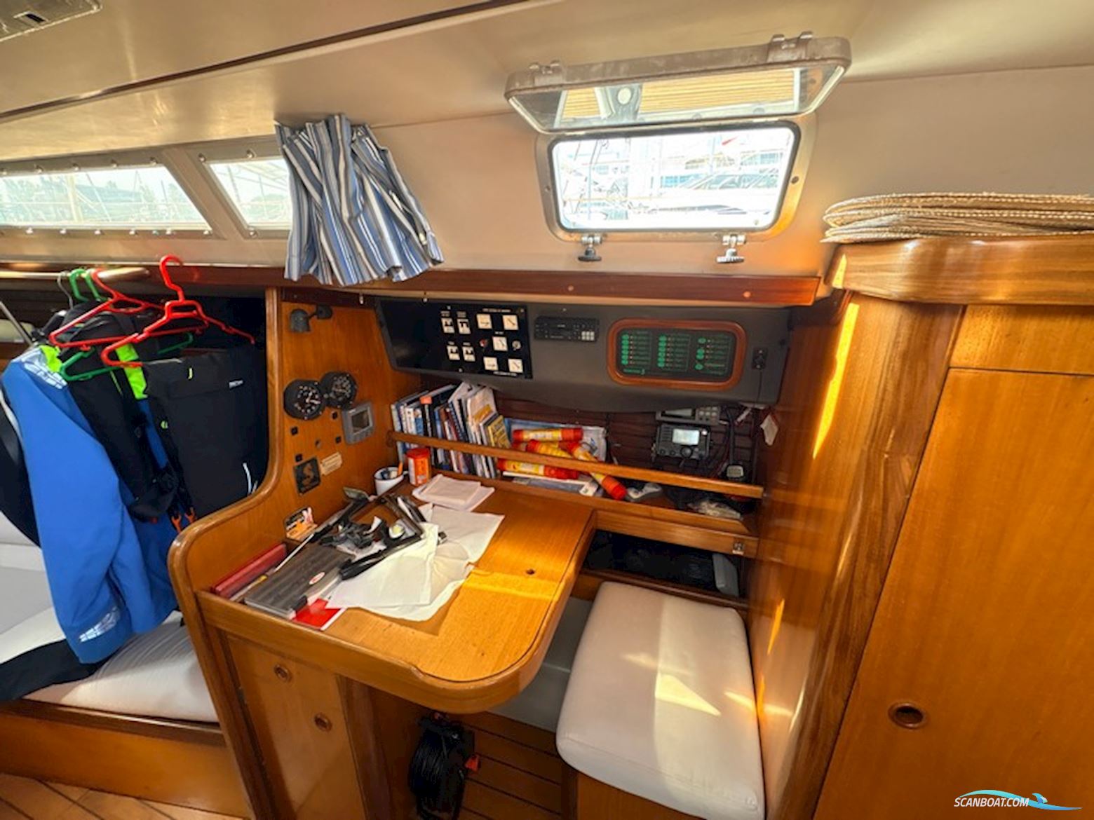 Beneteau First 405