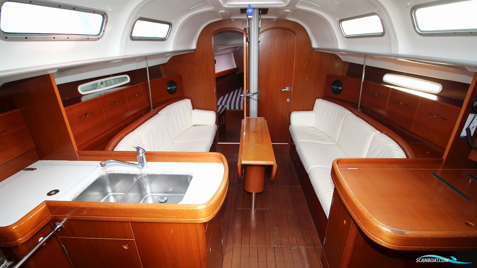 Beneteau First 40.7 - 3 Cabin