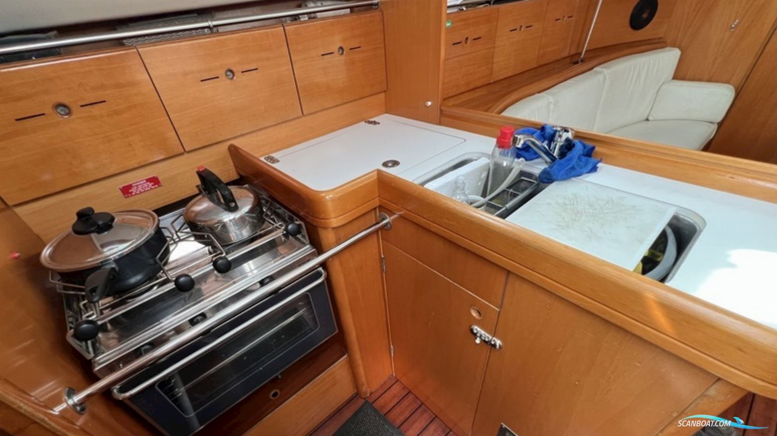 Beneteau First 40.7- 3 cabin