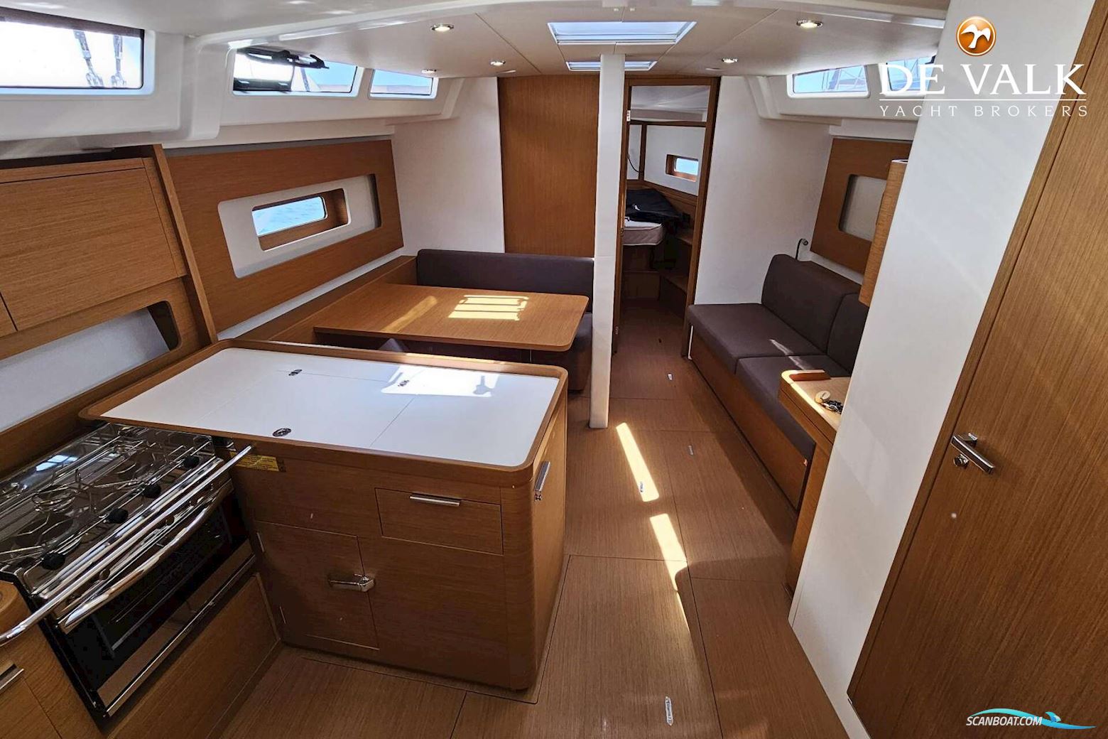 Beneteau First 44