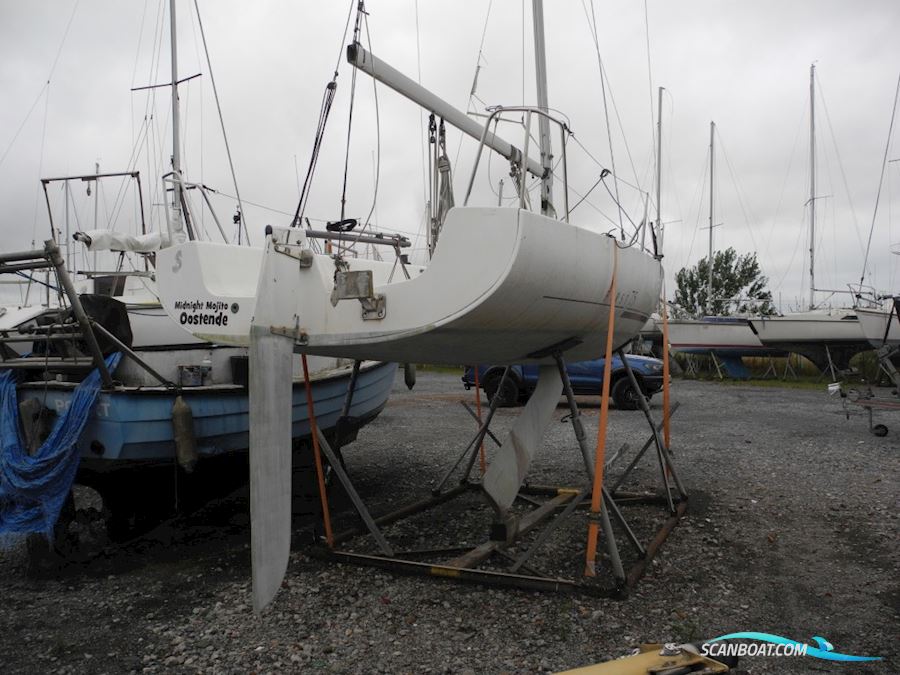 Beneteau First Class 7.5