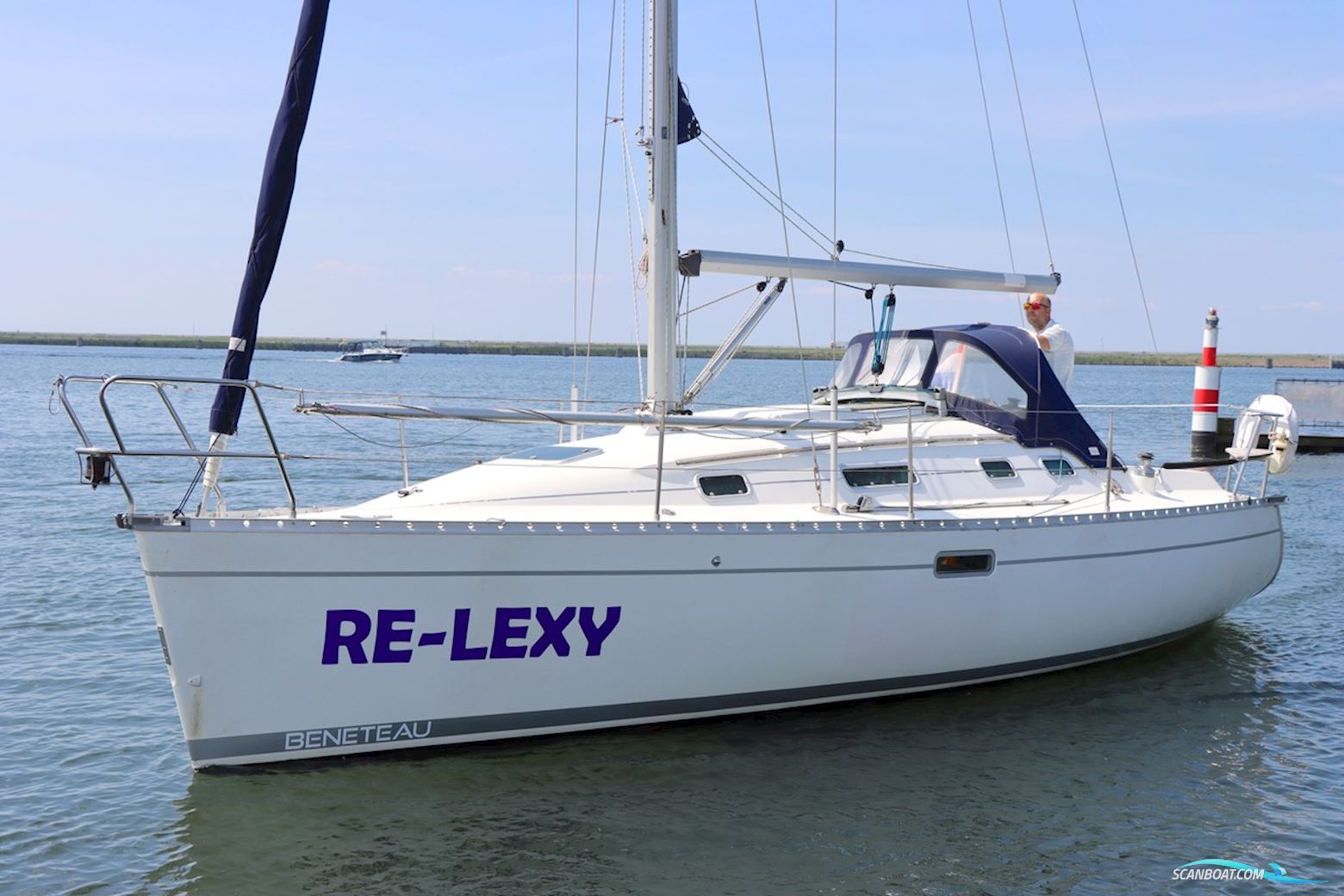 Beneteau Oceanis 300