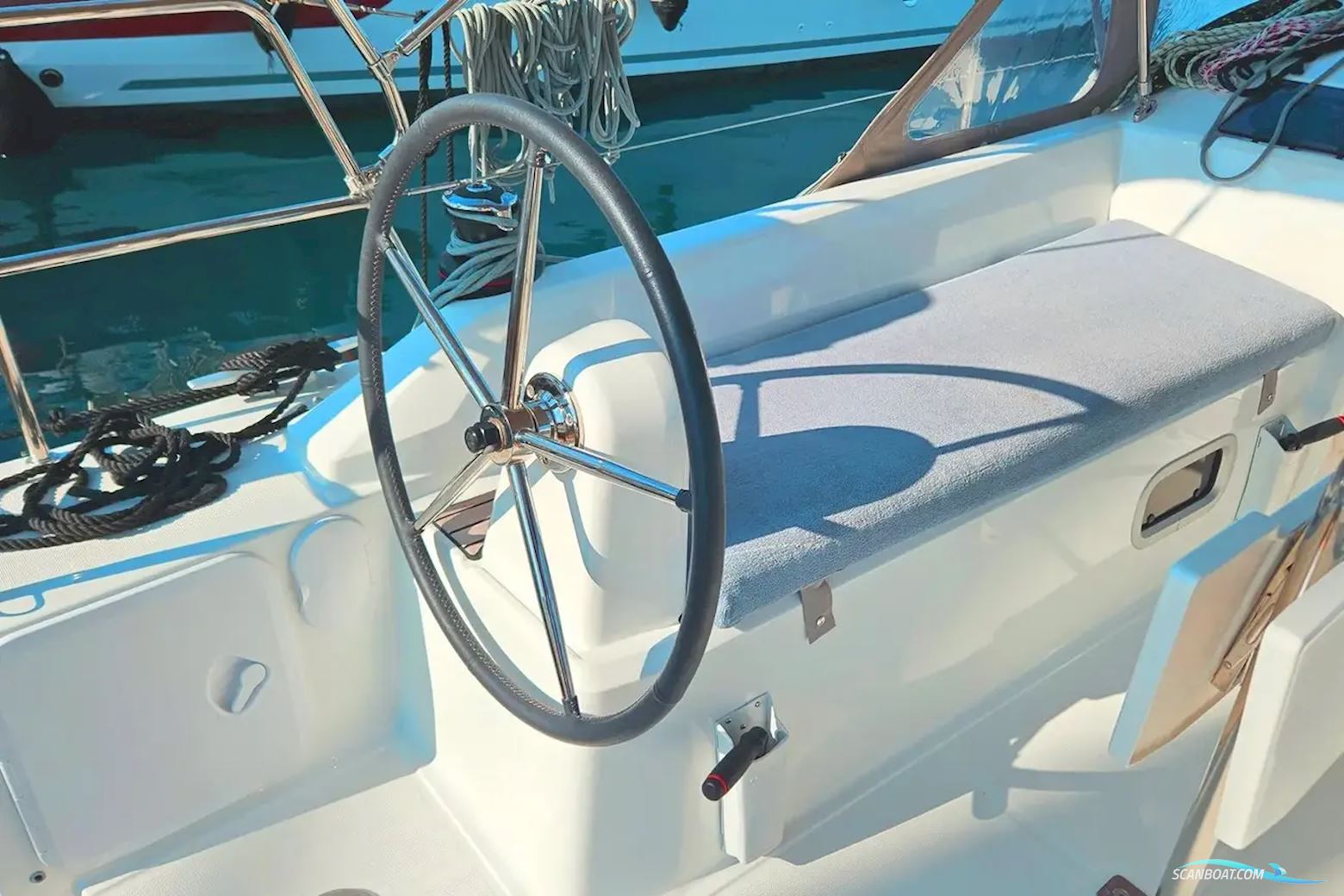 Beneteau Oceanis 30.1