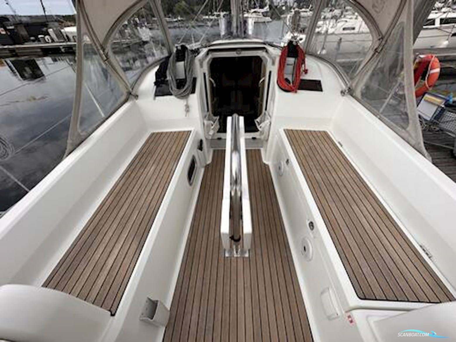 Beneteau Oceanis 30.1