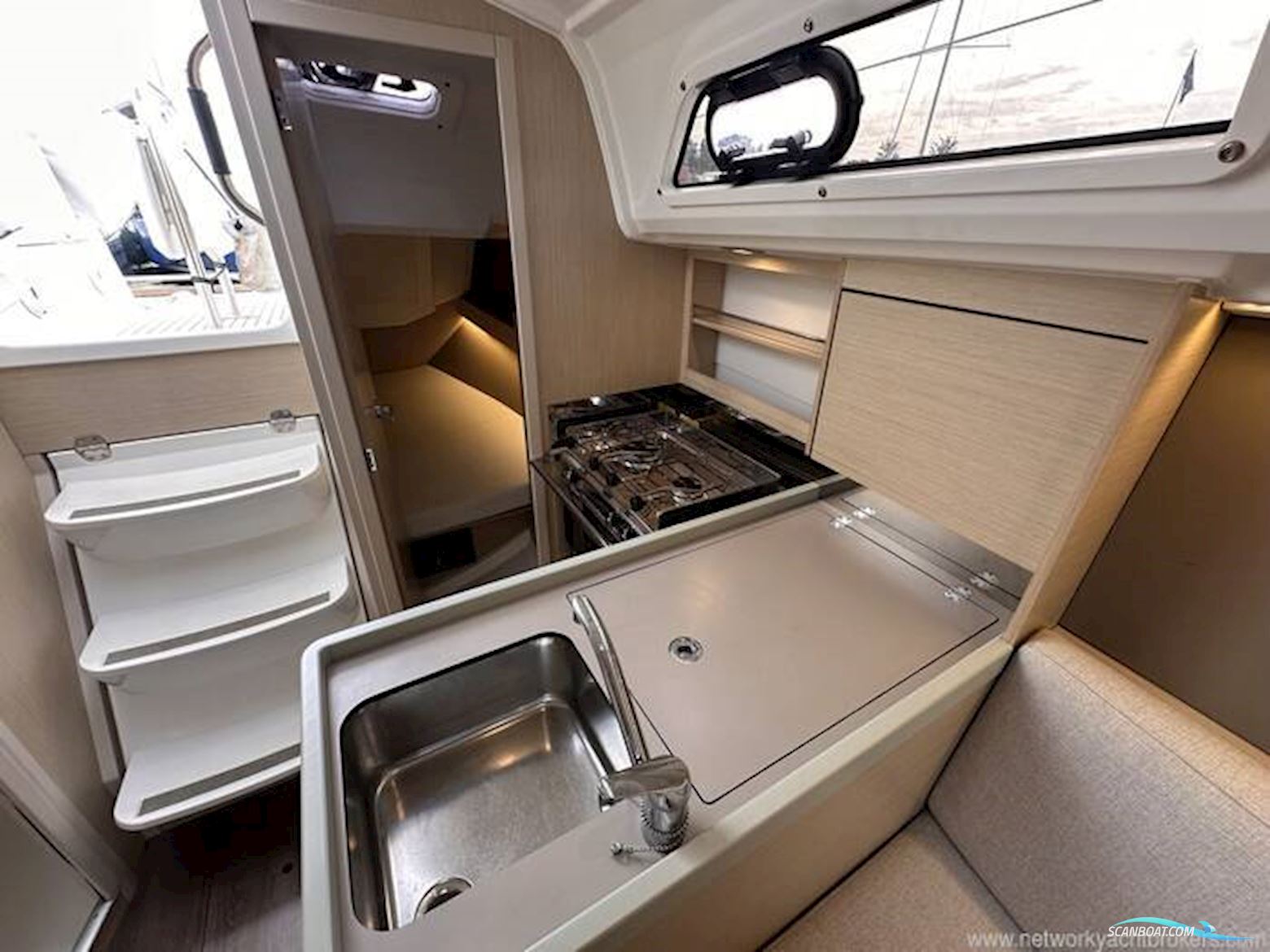 Beneteau Oceanis 30.1
