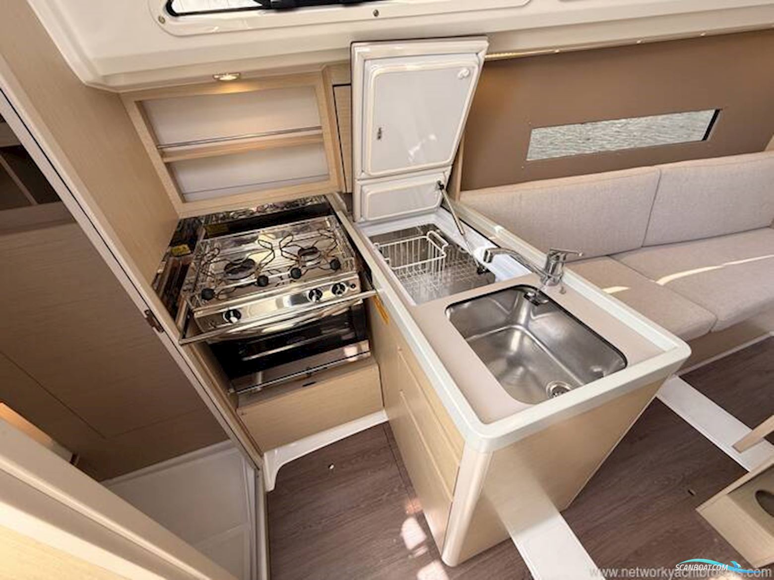 Beneteau Oceanis 30.1