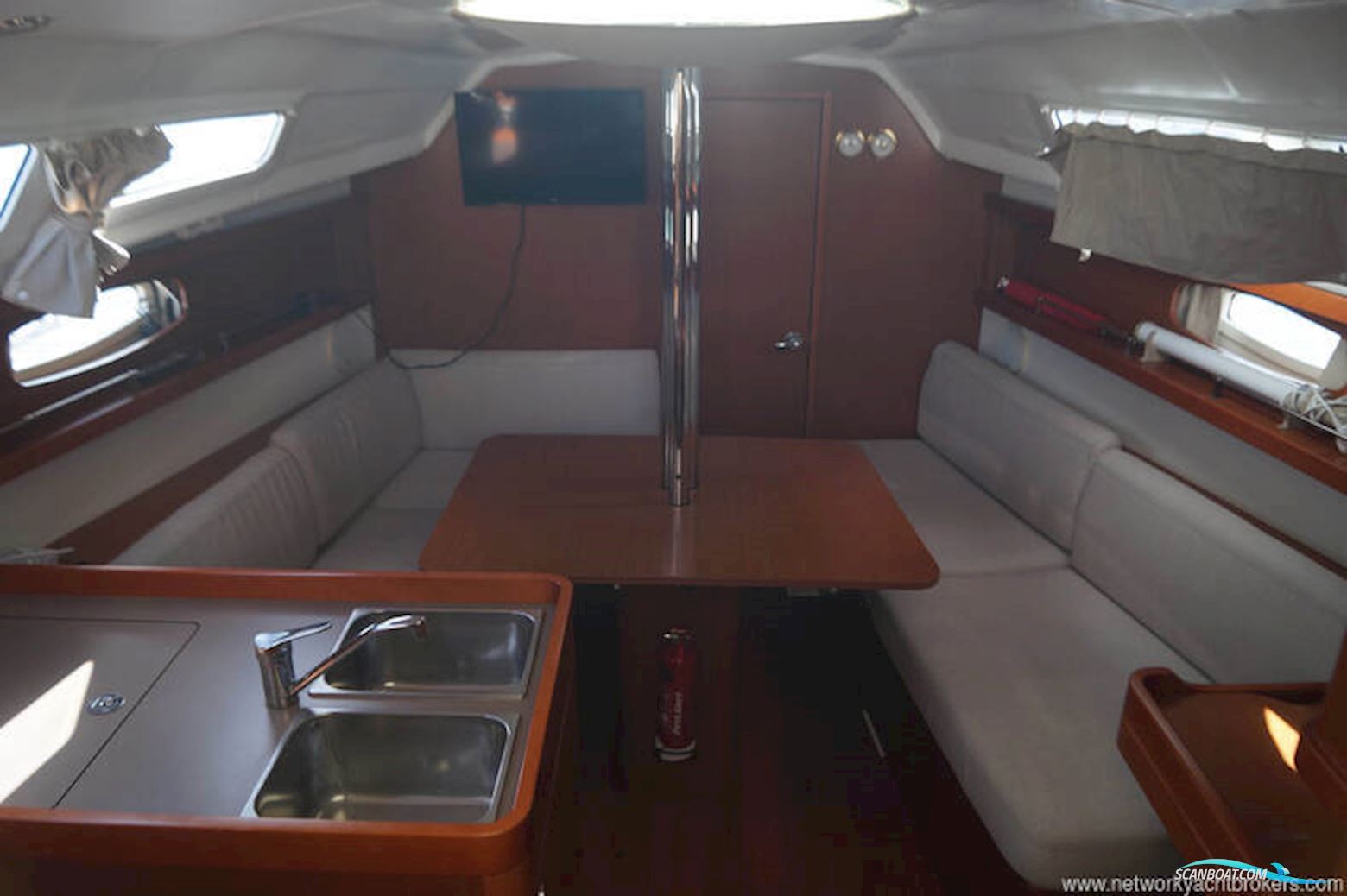 Beneteau Oceanis 31