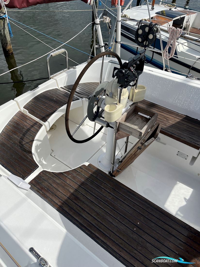 Beneteau Oceanis 321
