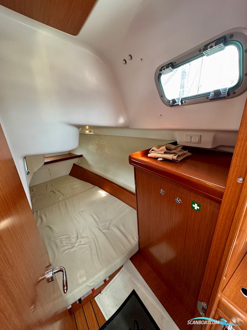 Beneteau Oceanis 323 Clipper