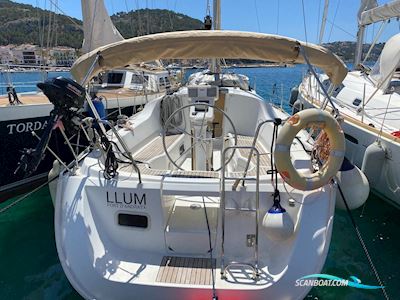 Beneteau Oceanis 323 Zeilboten 2006, met Yanmar motor, Spain