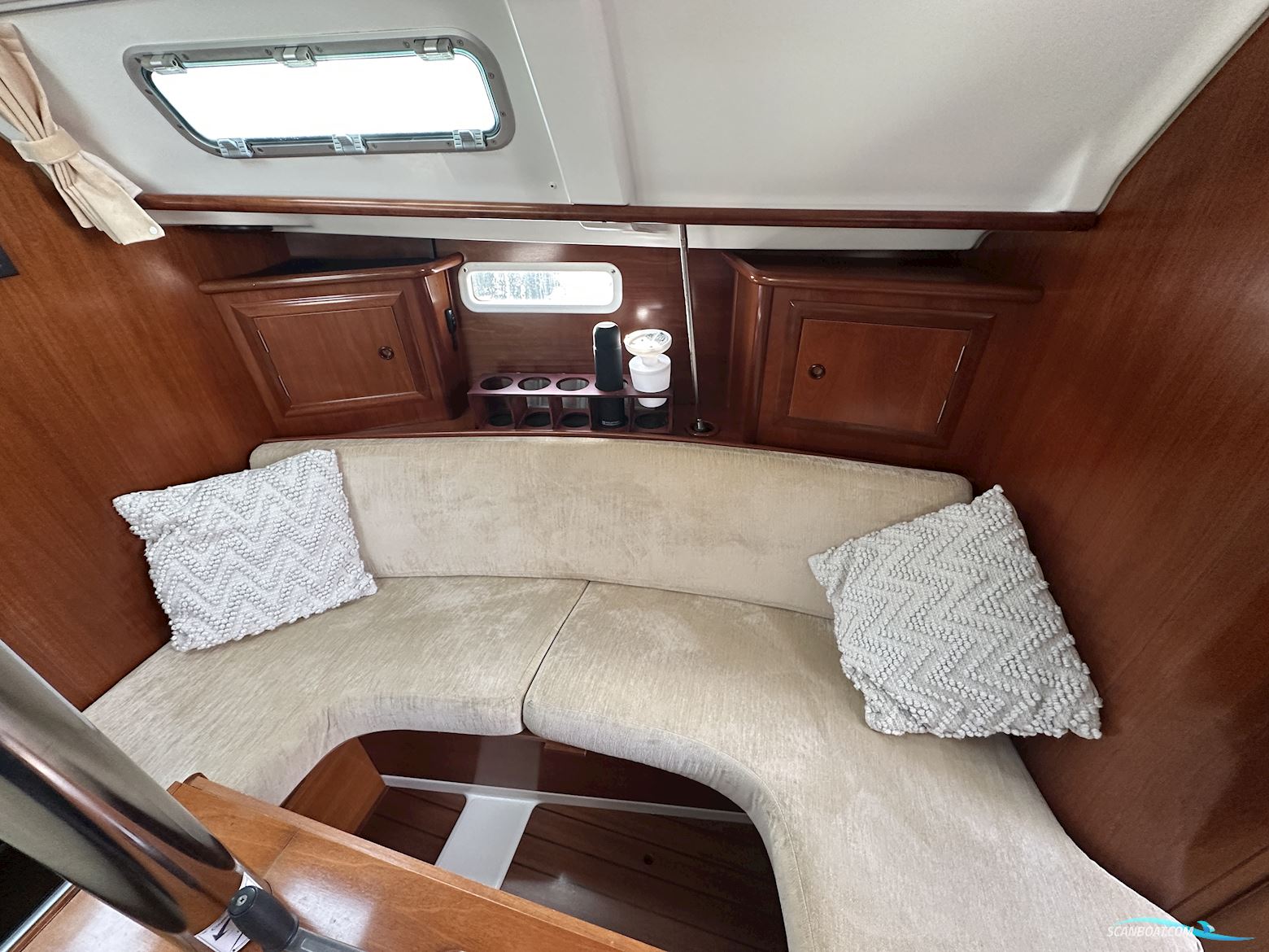 Beneteau Oceanis 331 Clipper