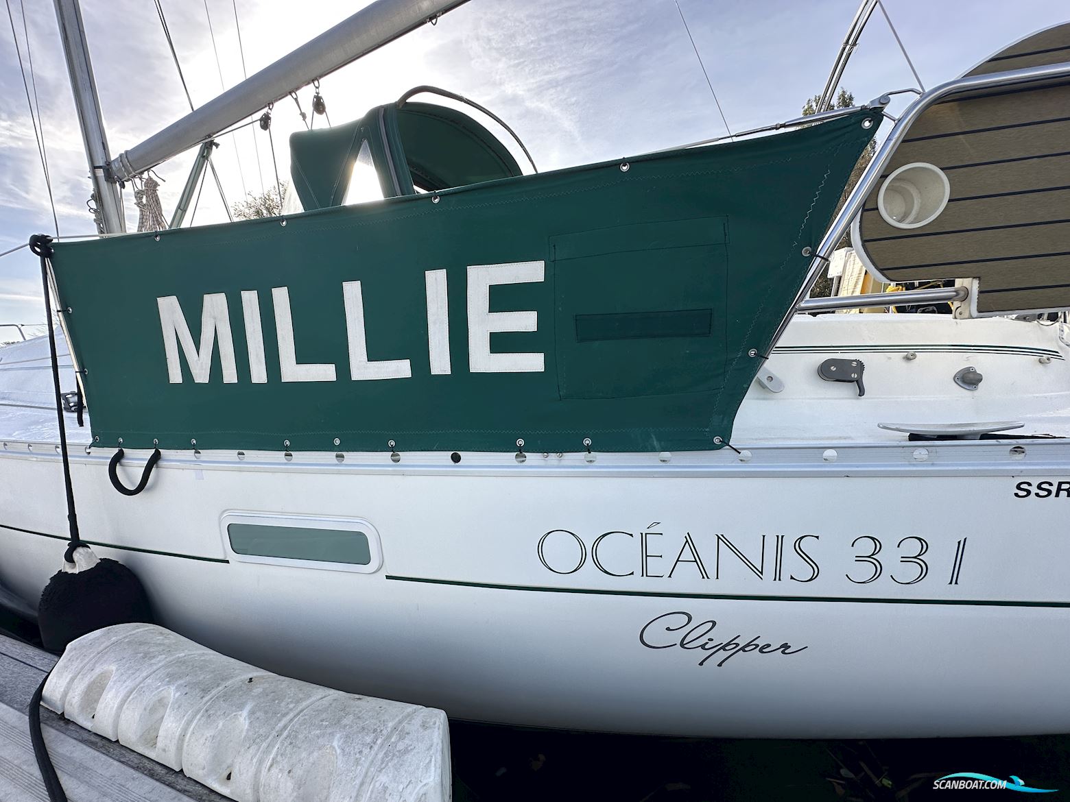 Beneteau Oceanis 331 Clipper