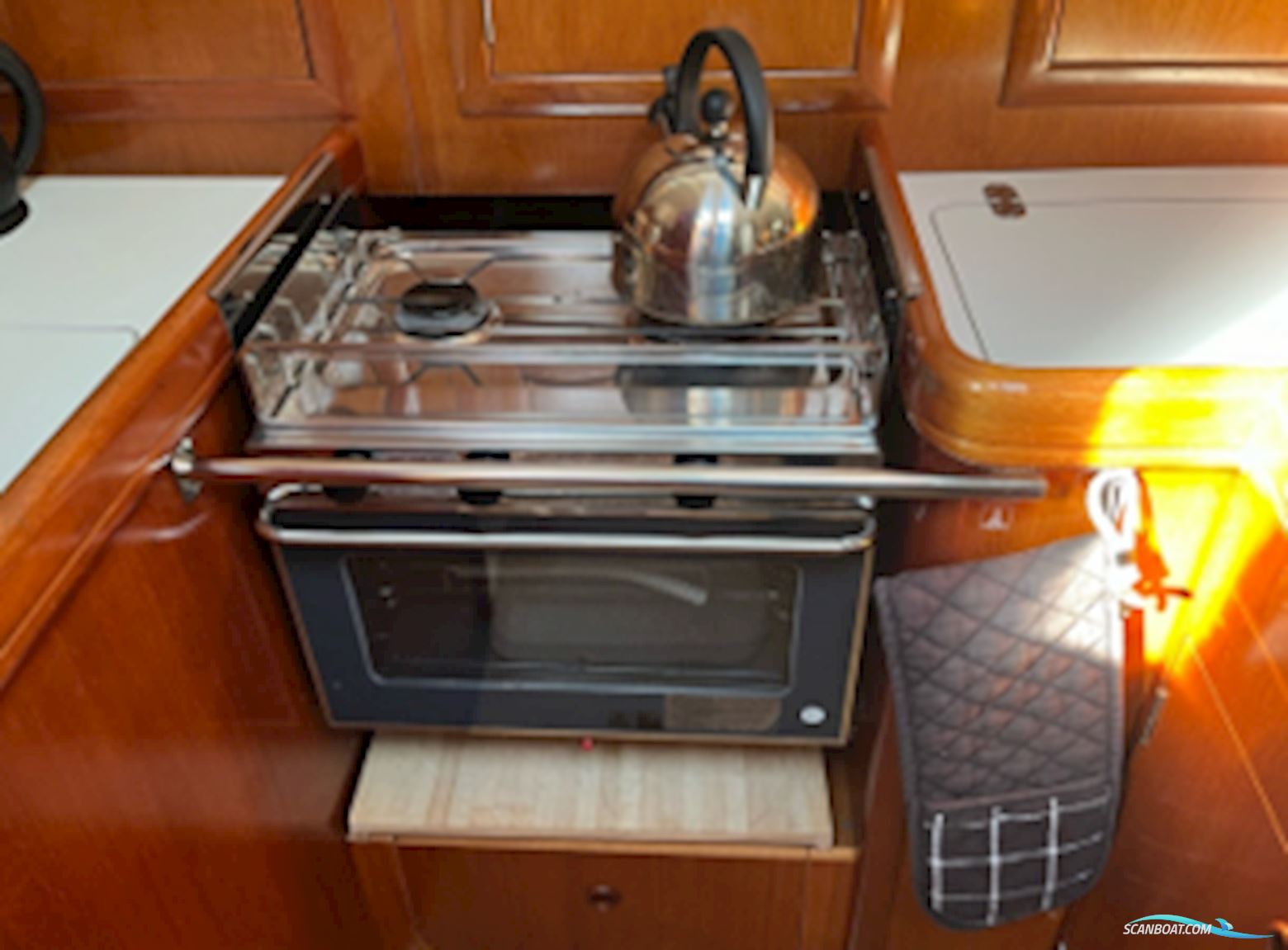 Beneteau Oceanis 331