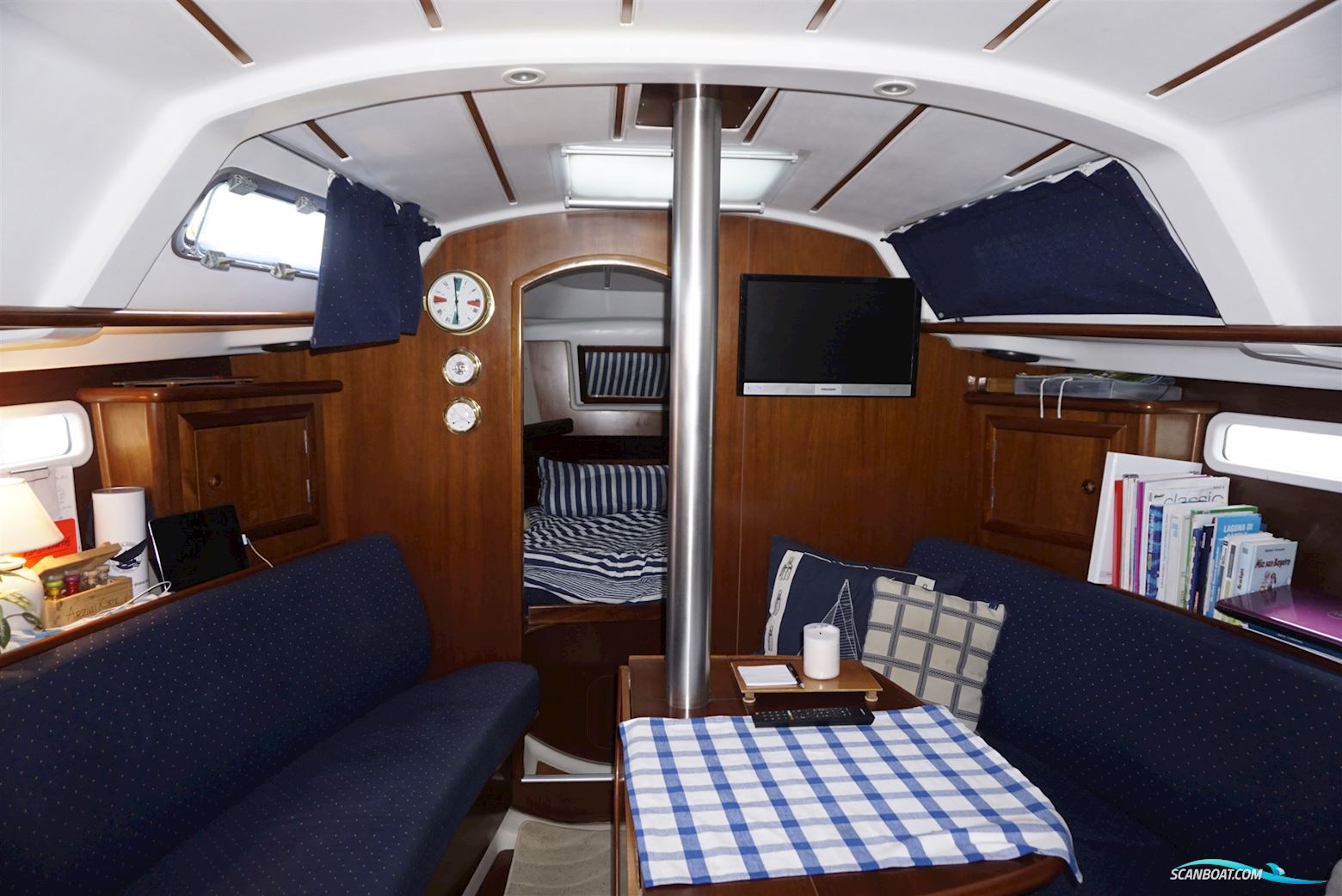 Beneteau OCEANIS 331