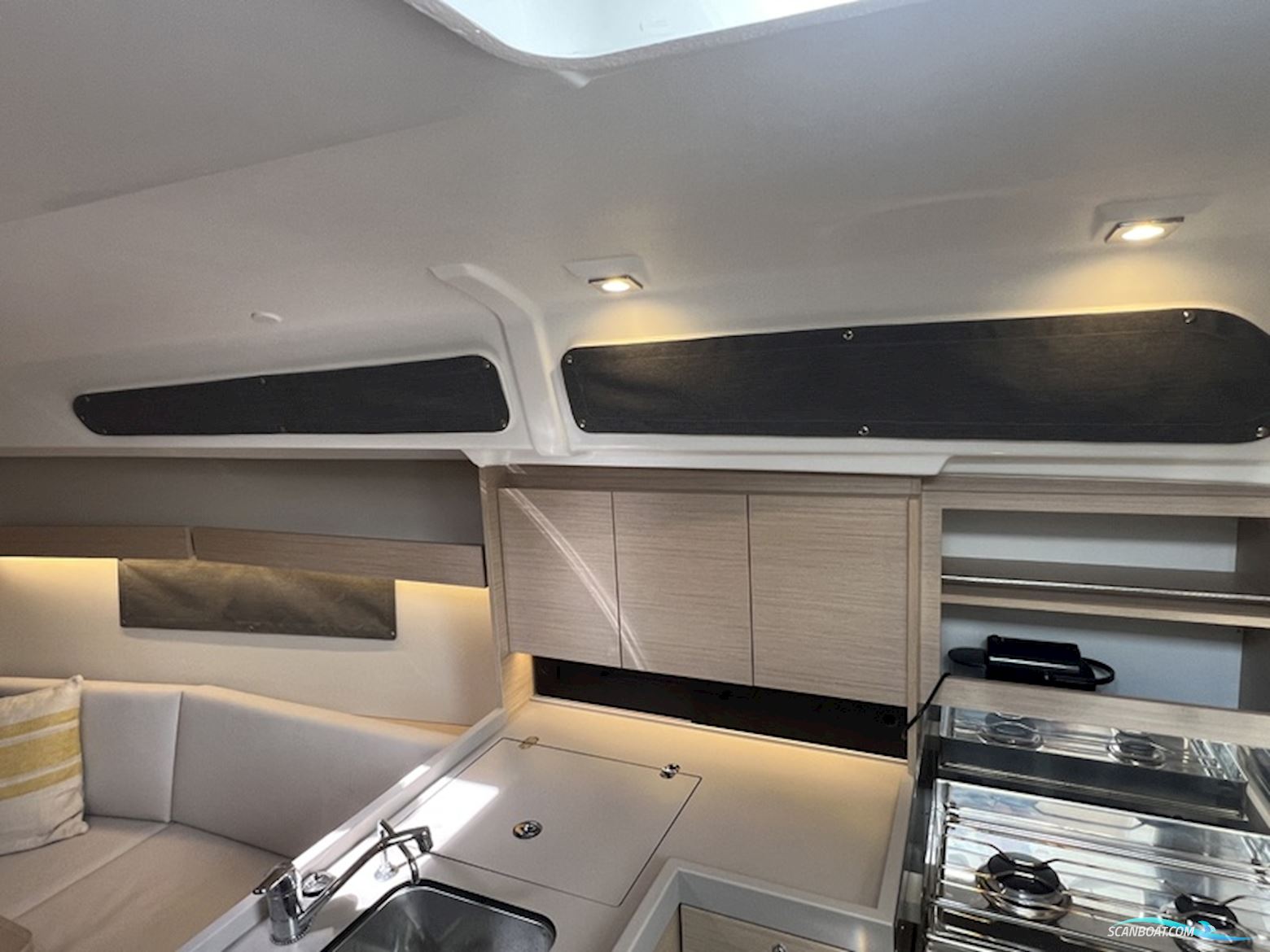 Beneteau Oceanis 34.1 F.L.