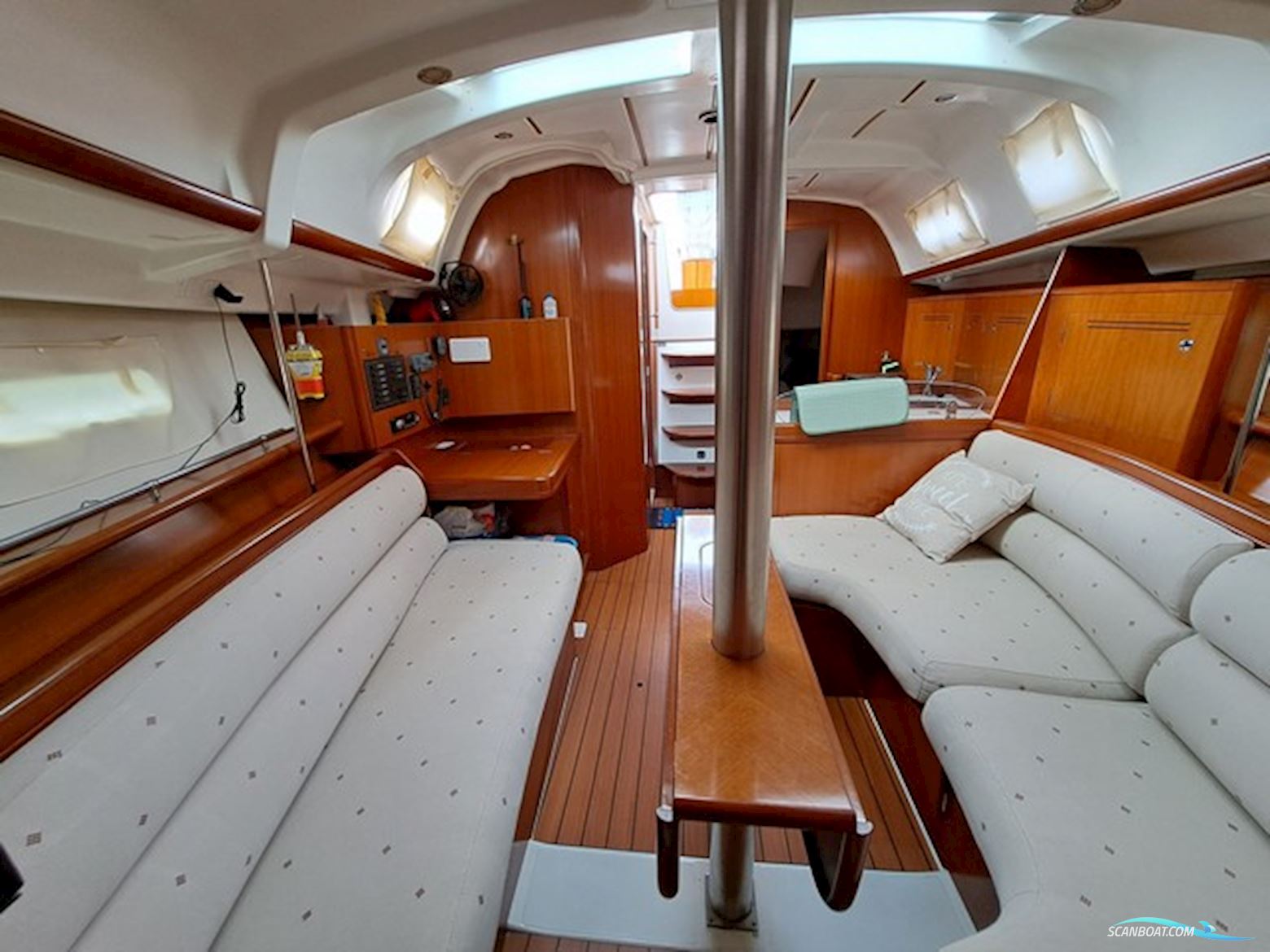 Beneteau Oceanis 343