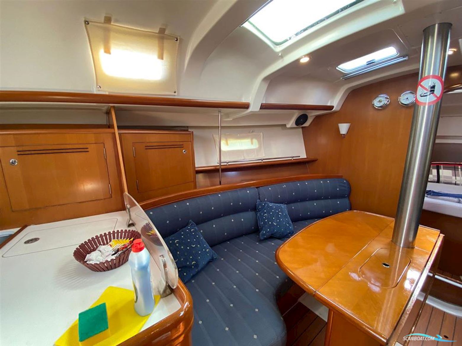 Beneteau Oceanis 343