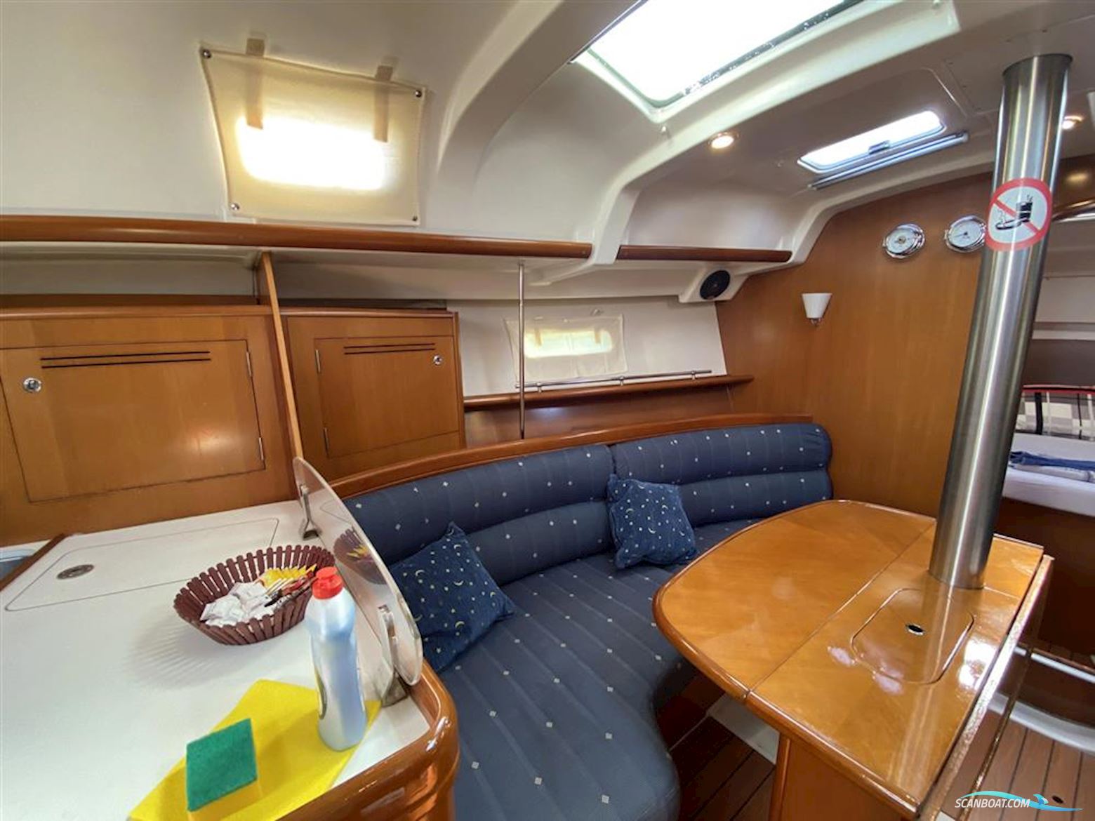 Beneteau Oceanis 343