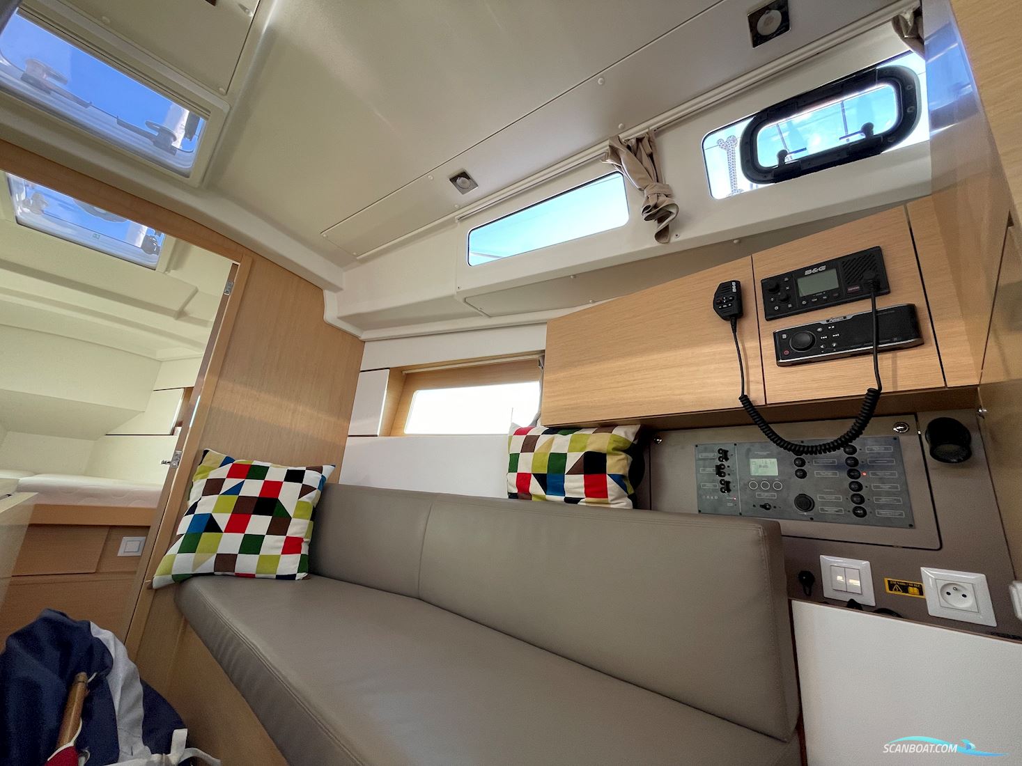 Beneteau Oceanis 35.1