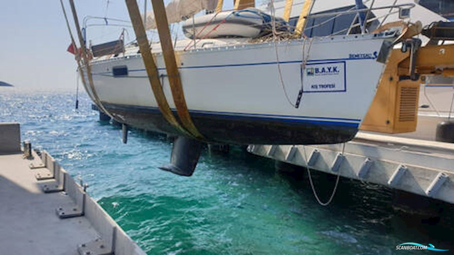 Beneteau Oceanis 351