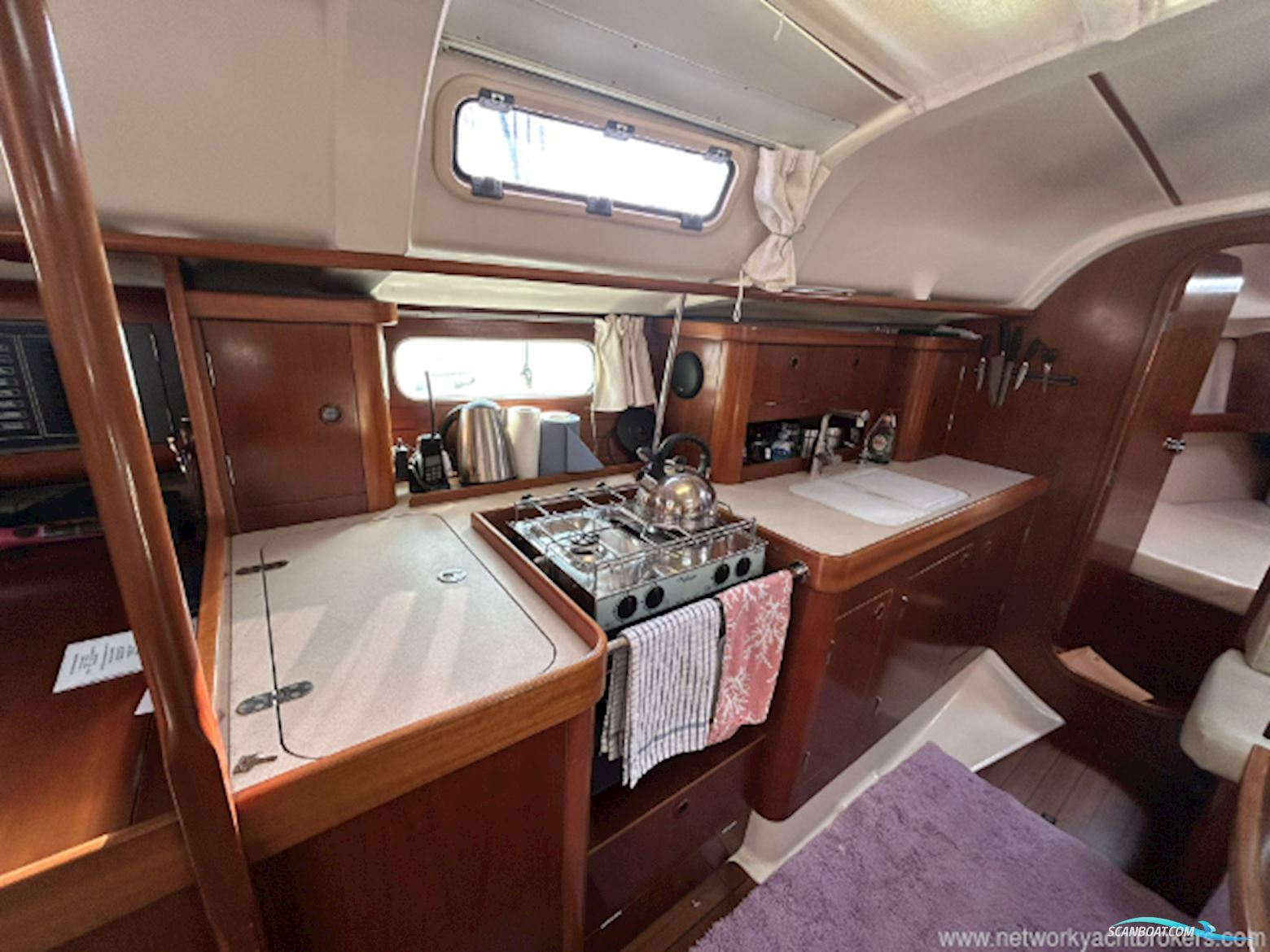 Beneteau Oceanis 351