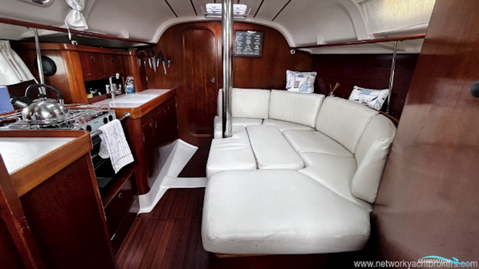 Beneteau Oceanis 351