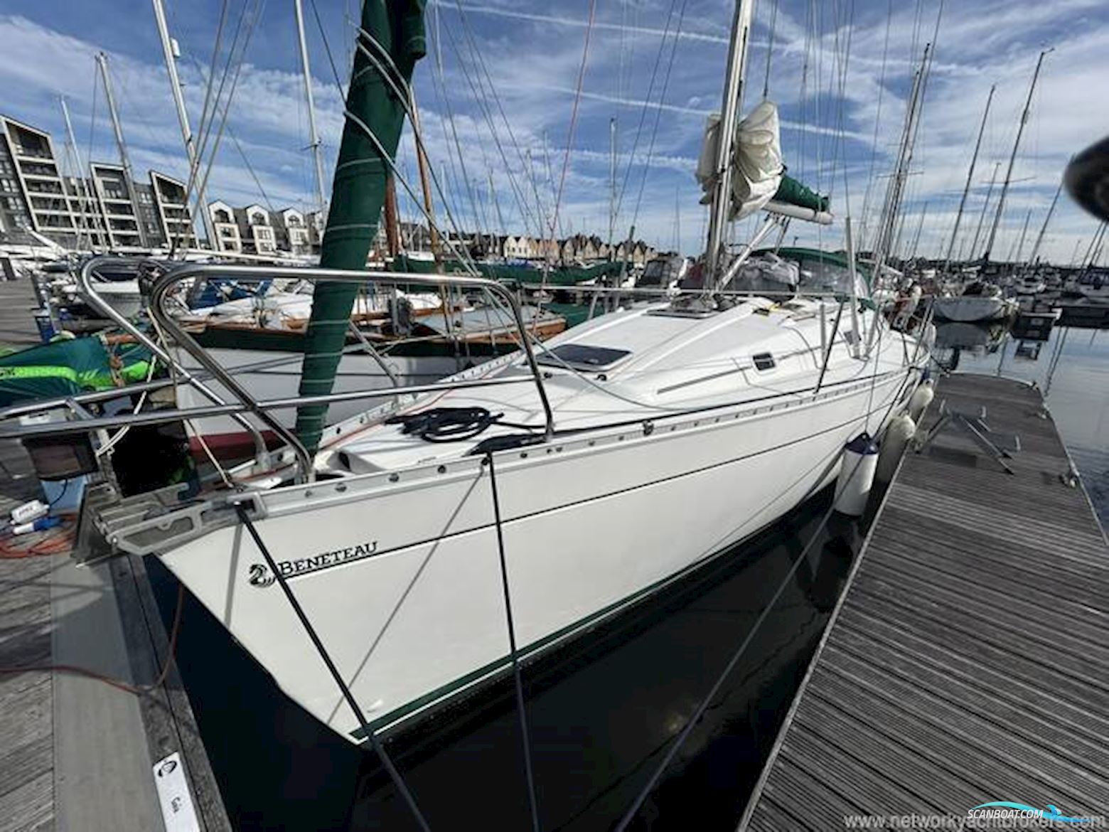 Beneteau Oceanis 351
