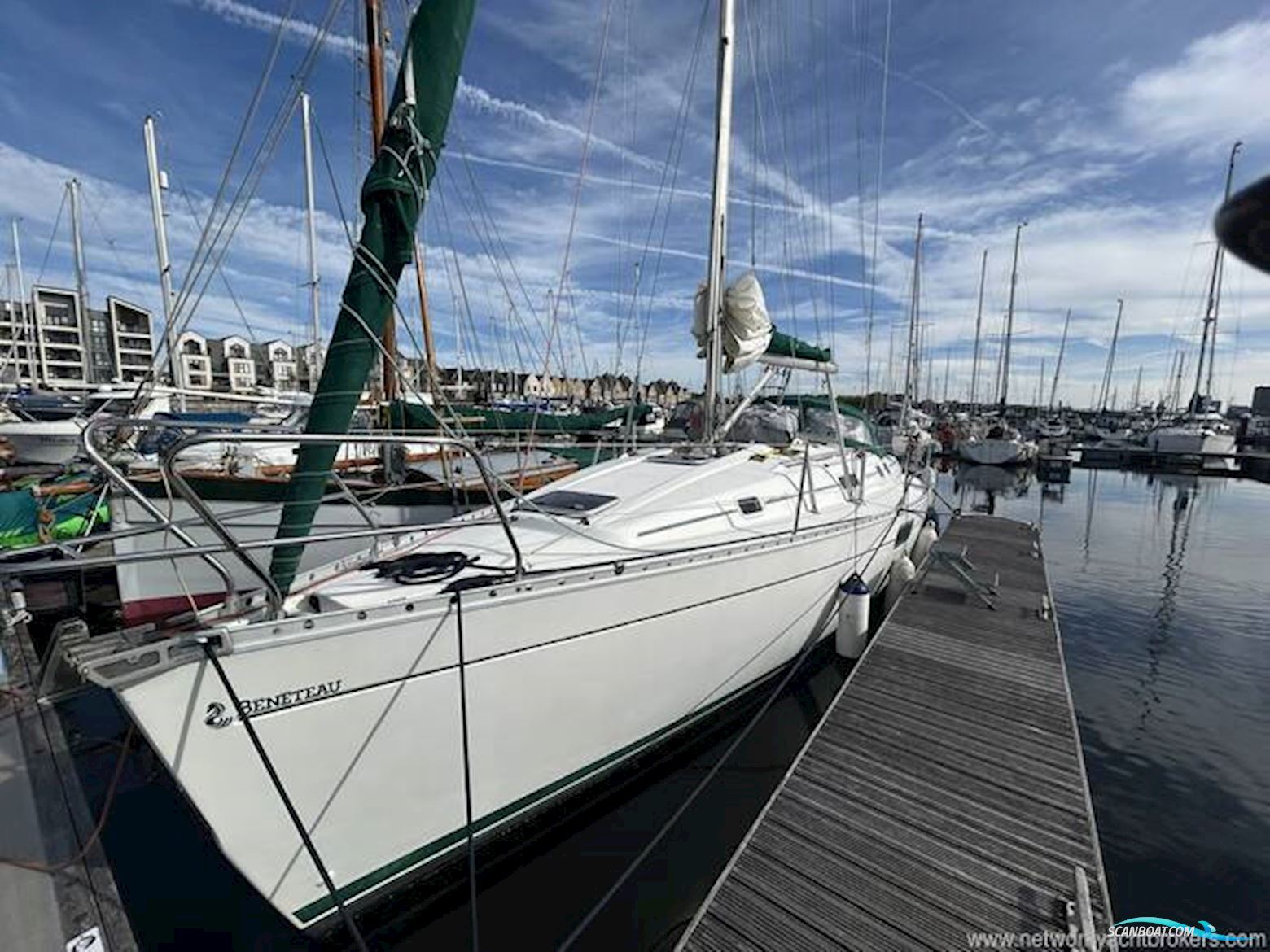 Beneteau Oceanis 351
