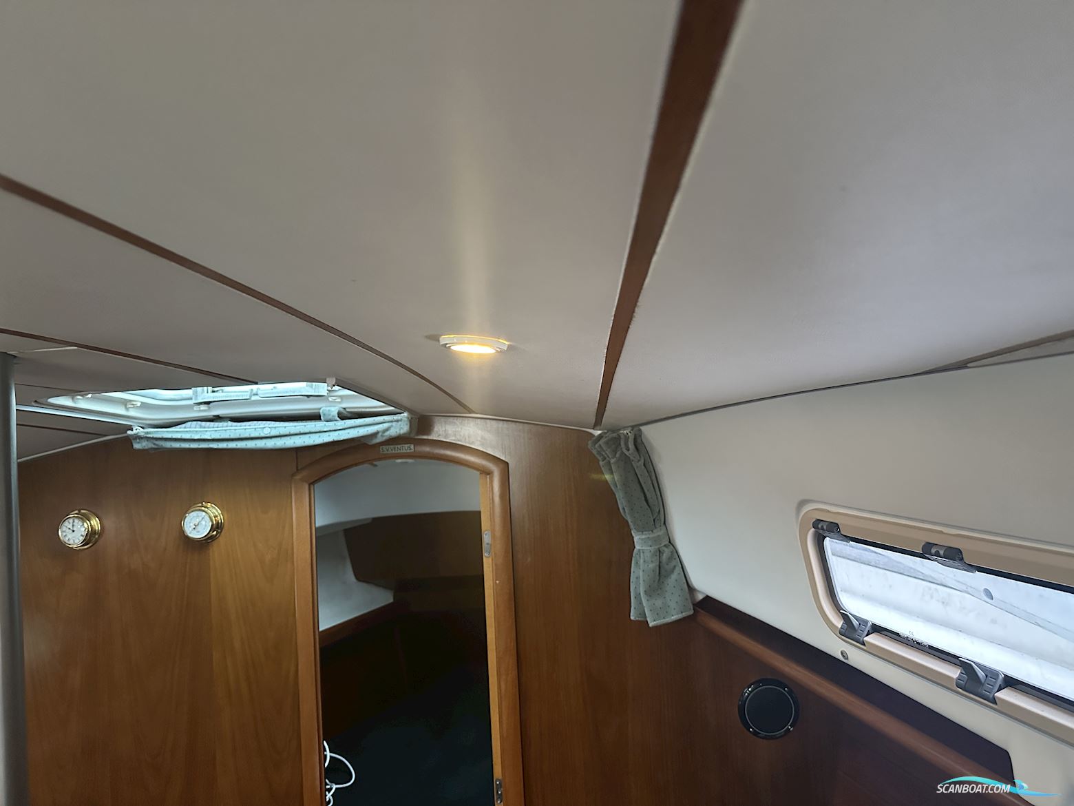 Beneteau Oceanis 36 CC