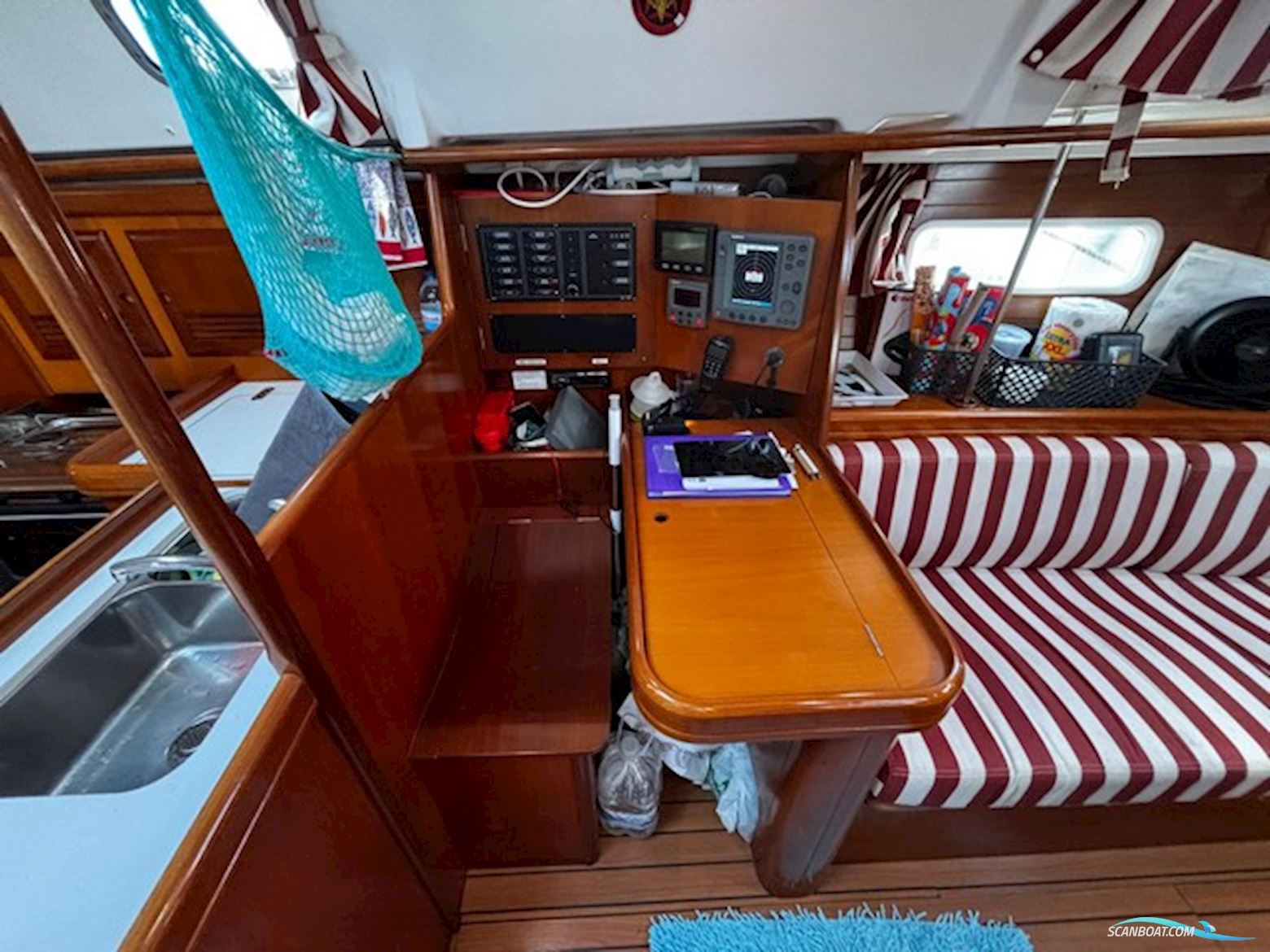 Beneteau Oceanis 361